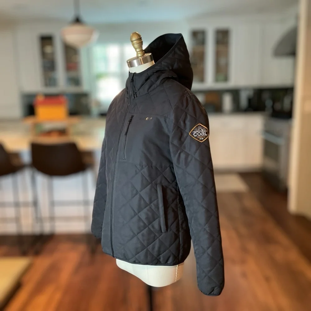 COAL Women’s Quilted Black Charcoal Snowboard Lightweight Jacket Small EUC